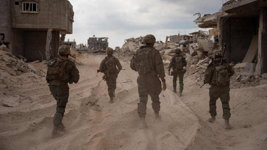 Egyedül temette el férjét egy palesztin nő, miután két hónapig izraeli ostrom alatt ragadt. 6 000 36KC4B3 1