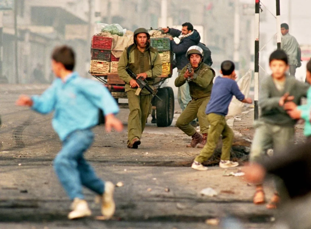 palestine gaza city first intifada november 1993.jpg