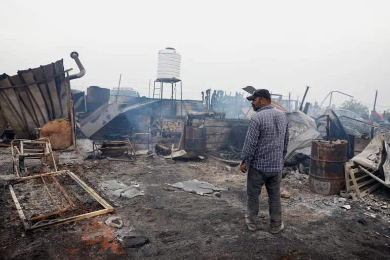 Izrael mészárlásokat követett el Gázában, lezárták Ciszjordániát, a figyelem Iránra irányul. 6 2025 04 23T185204Z 1030027047 RC2R3EA4XW37 RTRMADP 3 ISRAEL PALESTINIANS VIOLENCE SETTLERS 1748159909