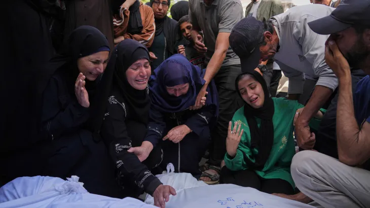 AP25146366679125-1748316718