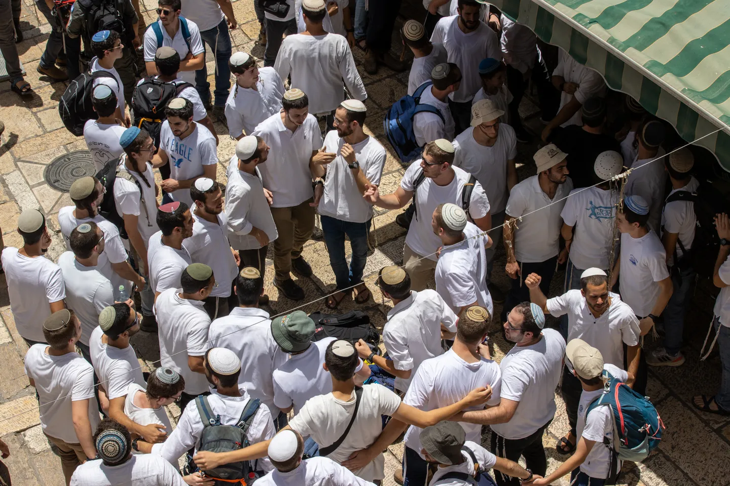 1748852974546-3jz33d-5960d9ae249db220bafcc9e69b2db05e83467d380a312e0beea56698c34113ac