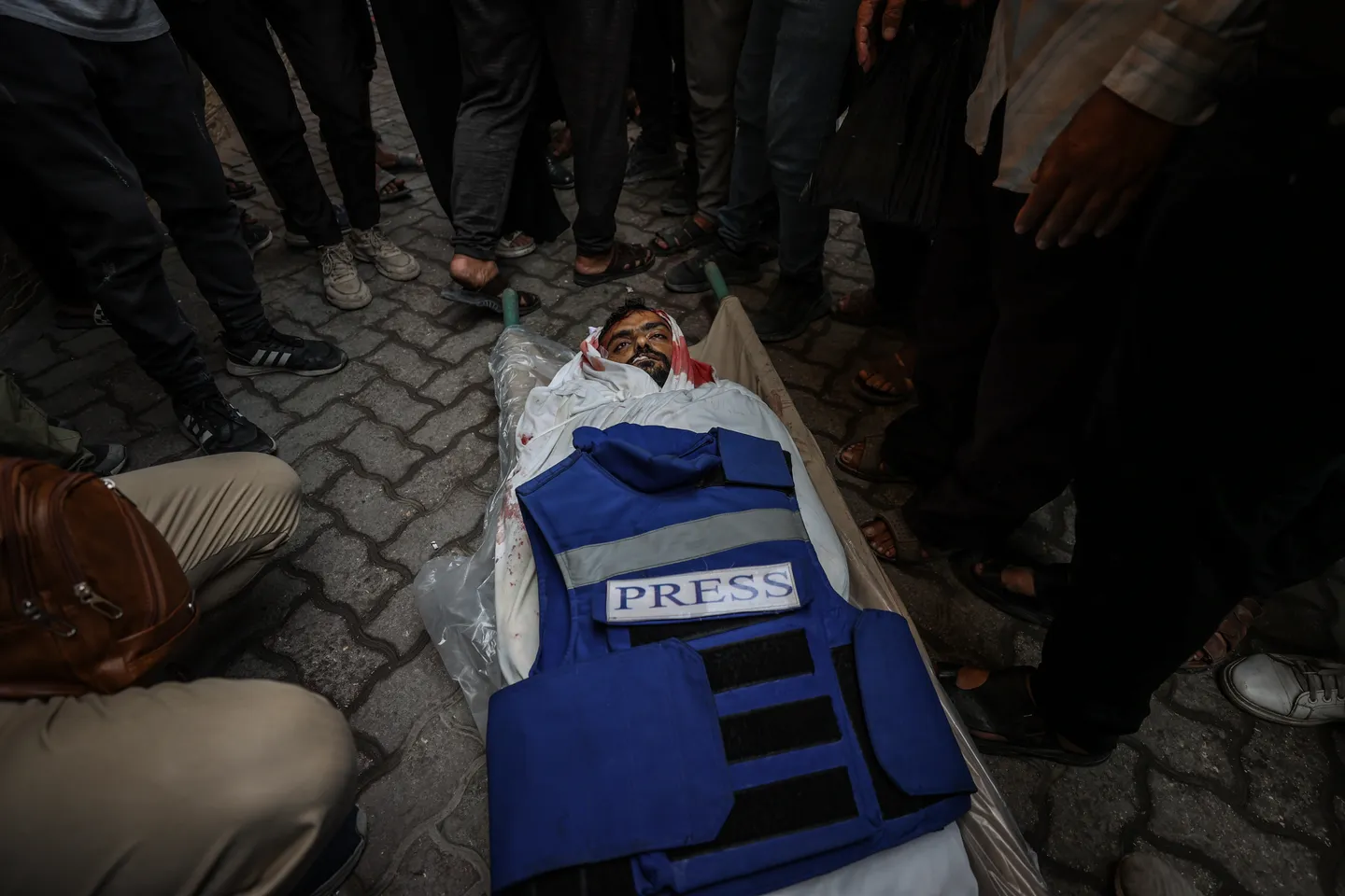 1749124042669-fwg35m-700088c9202ee742c720befc232a42a947dfd500213d2846664808bb9a93fce3