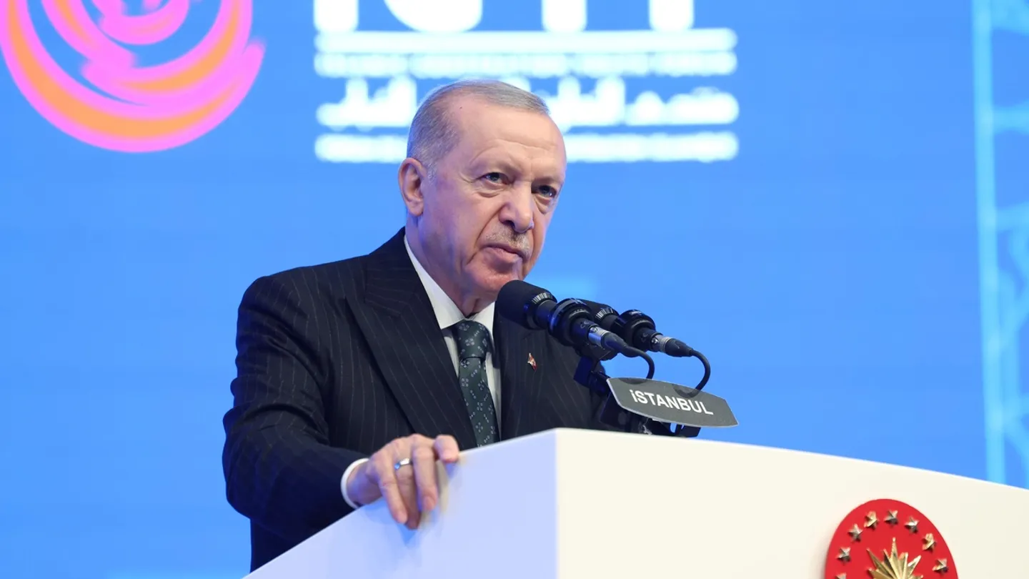 20959fea77ae1594065698c6dbd37585887f2a88686b5c47fb47fbbd2aa5b8e9_MAIN