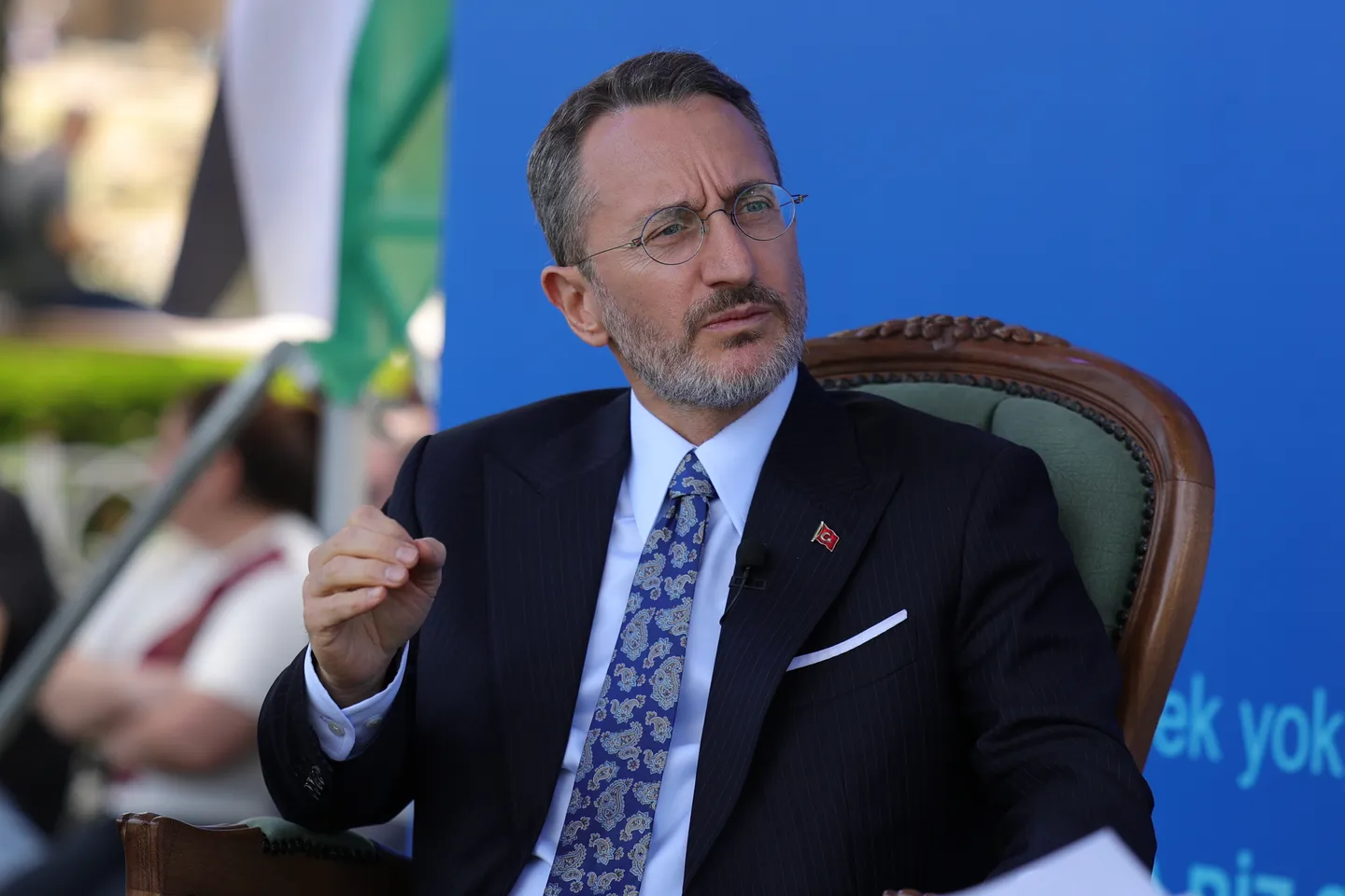 e147ea4aac4f9d5a2a916f9ee0131c647b67de919c47b87dac67559f21397360