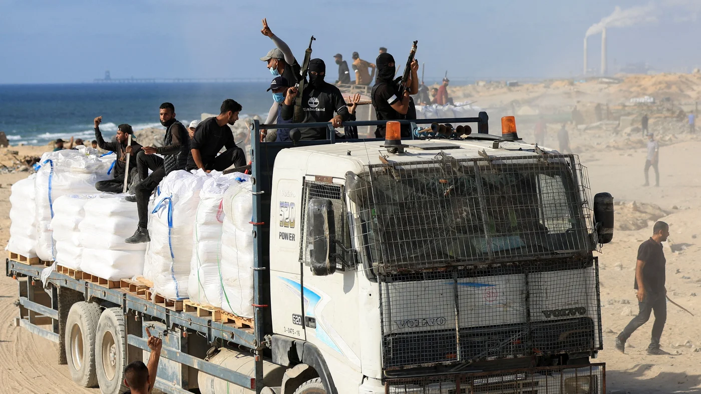 tribes-north-gaza-palestinian-secure-aid-trucks-25-june-2025.JPG
