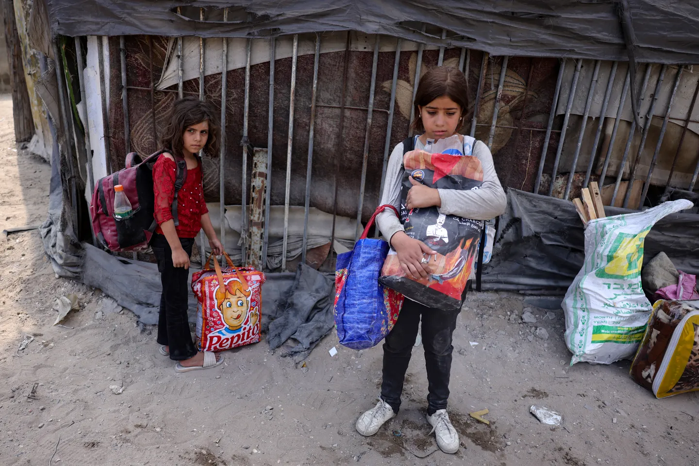 1756375140204-ad5sgs-3bb1dfe0a01d0b2636e7092f3ddbc3abefa2d764b5123b78fd513611db42b36e