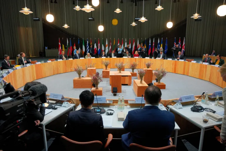 2025-08-30T063336Z_1152692015_RC2IHGASM82E_RTRMADP_3_EU-FOREIGN-1756537914