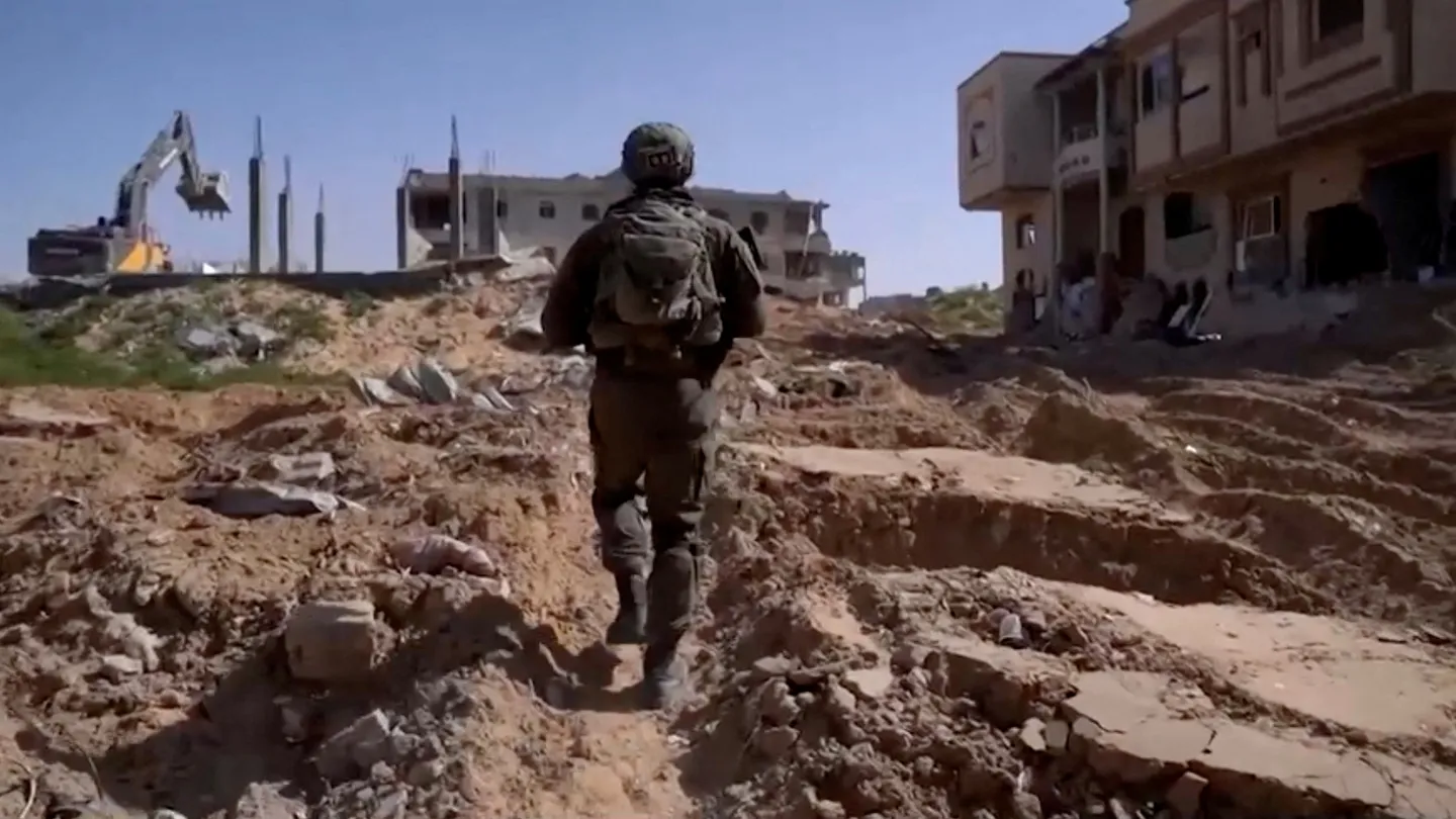 2025_07_15T095738Z_499753414_RC2SPDAJ8H57_RTRMADP_3_ISRAEL_PALESTINIANS_GAZA_HUMANITARIAN_CITY