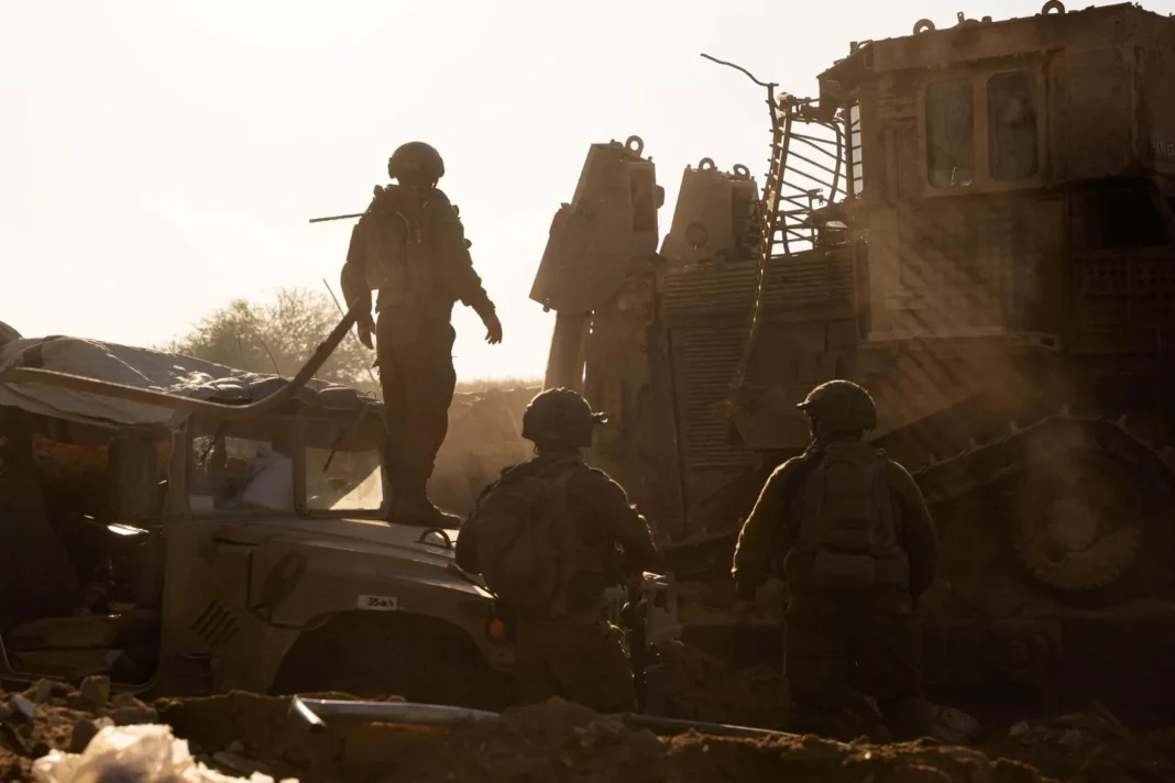 f9299ef99f6ac449760aa6a64dffd08aae42b472eee731a332c13a35a8192e39