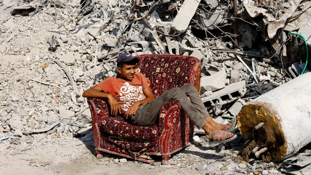 Izrael a fegyverszüneti megállapodás ellenére továbbra is támadja Gázát és blokkolja a sátrak belépését.