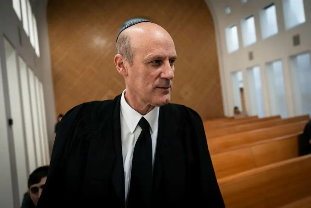 A Don, az Underboss és a Consigliere: Izraelt hivatalosan egy maffia irányítja