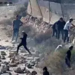 Kuszra egyhetes ostroma izraeli telepesek által Ciszjordániában. 2026-08-12T132109Z_1086069827_RC21XMARBV2I_RTRMADP_3_ISRAEL-PALESTINIANS-SETTLERS-QUSRA-1786870614